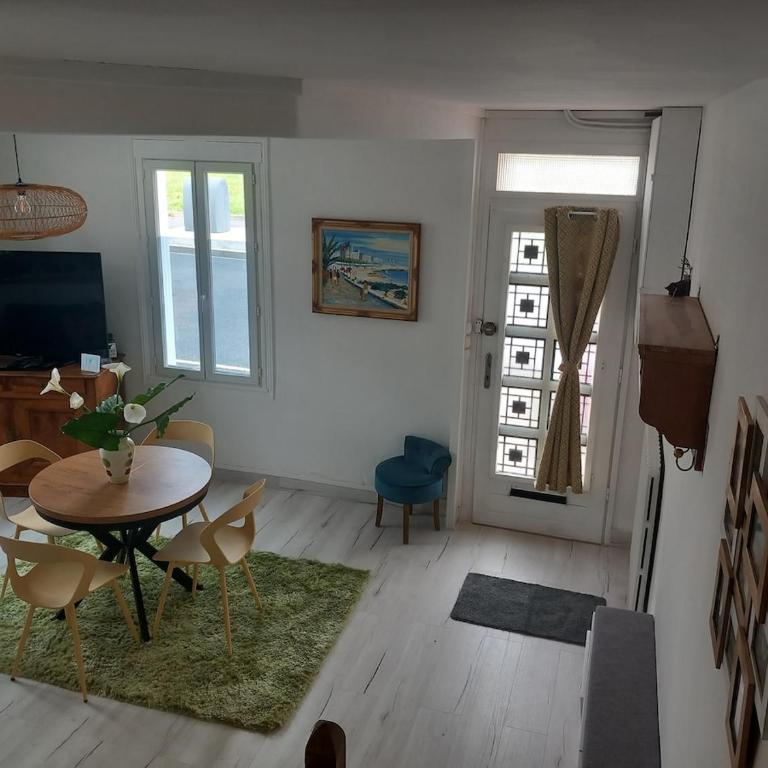 Jolie Maison au bord de l' Océan - Maison 2 Chambres - 1