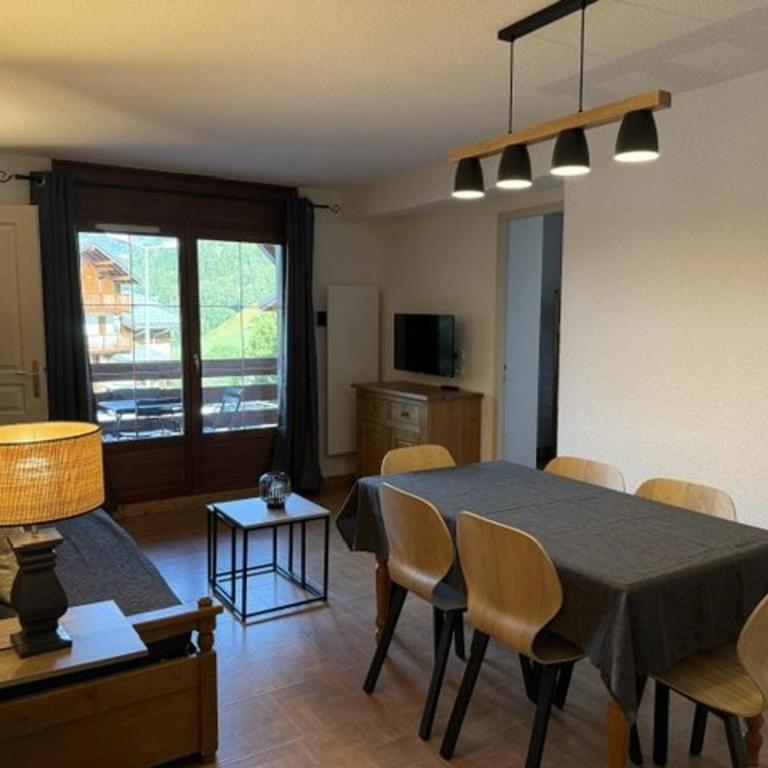 Appartement 3 pièces à Flumet - 6 pers. avec balcon, parking et piscine - Apartment mit 2 Schlafzimmern - 1