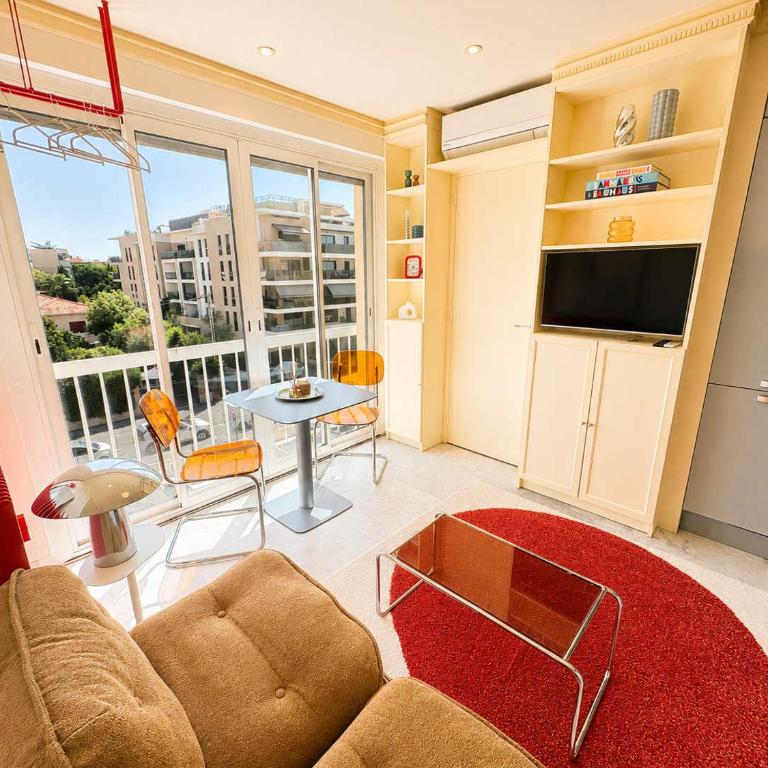 Retro Chic Studio - Air Conditioning - Bright - Studio - 5