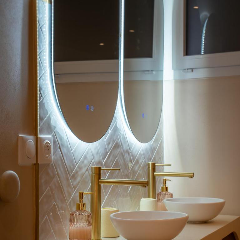 Hinenao - Appartement 1 Chambre avec Baignoire Spa - 14