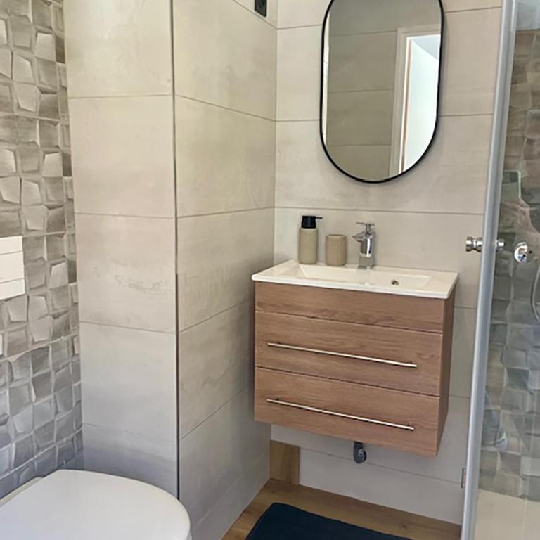 LE YAK Studio cosy 2 personnes Tignes Le Lac avec wifi et linge - Apartamento de 1 dormitorio - 10