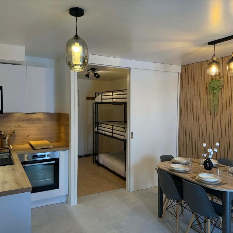 Studio lumineux avec vue sur les pistes - Apartamento de 1 dormitorio - 4