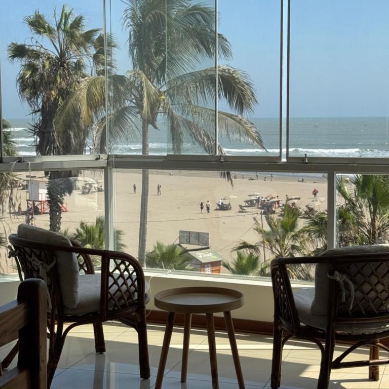 Brand-New Beachfront Luxury at Malecon Seoane Pimentel - Two-Bedroom Apartment - 36