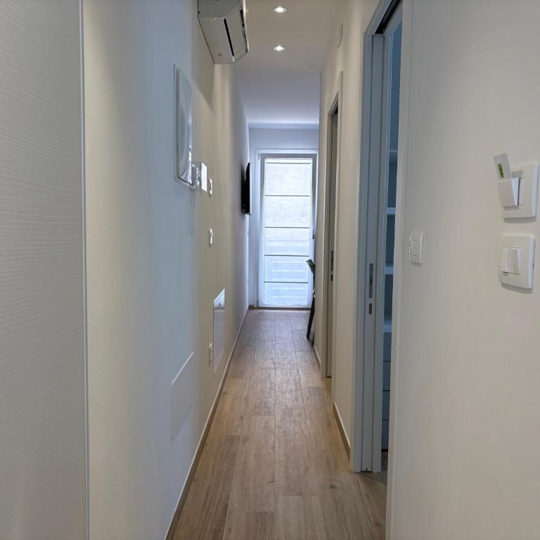 Loggia San Martino 2 - Appartamento con 2 Camere da Letto - 12