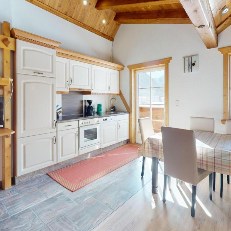 Gipfelblick Appartements - Apartment mit 2 Schlafzimmern und Bergblick - 3