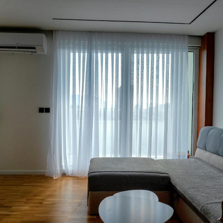 Sunset Apartment - One-Bedroom Apartment - 2