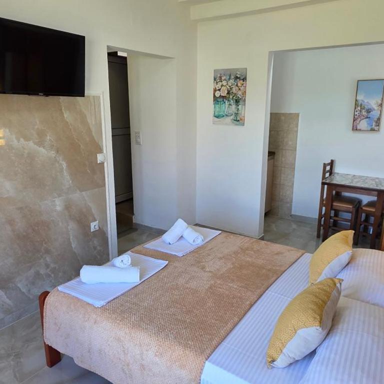 Elsa - One-Bedroom Apartment with River View - 2