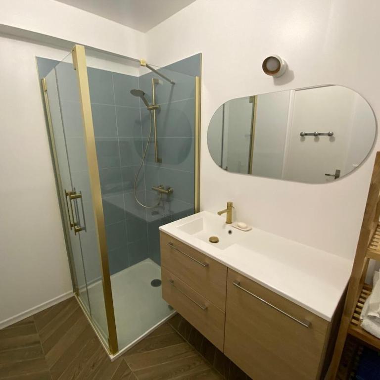Luxury two bedroom apartment in Ajaccio panoramic views everything within walking distance - Appartement 2 Chambres - 5