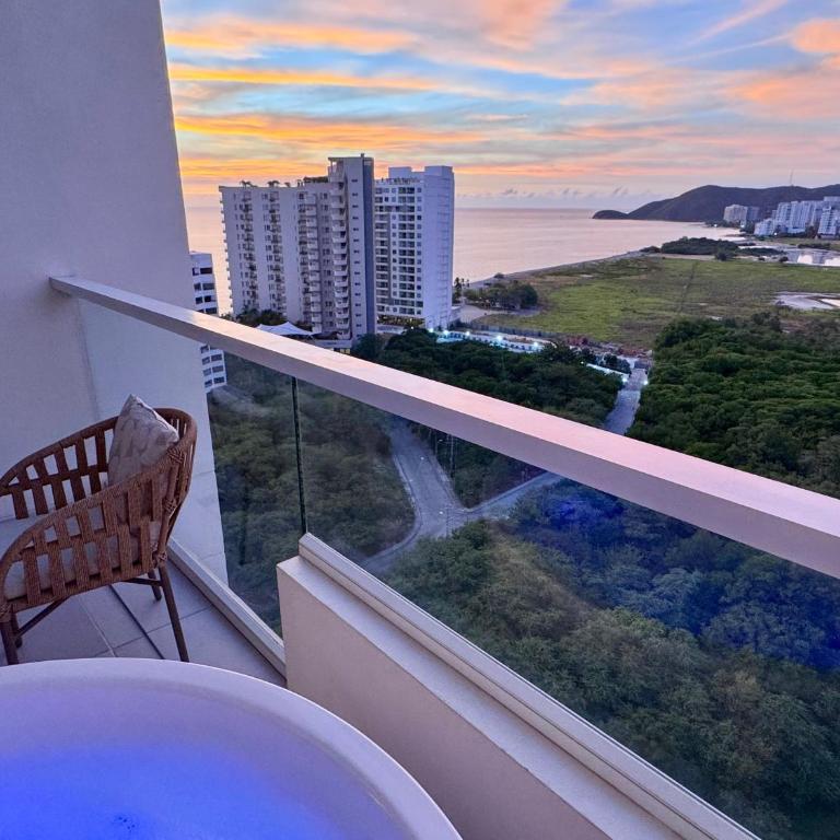 Suite con Jacuzzi y Hermosa Vista al Mar - Apartamento de 1 dormitorio - 5