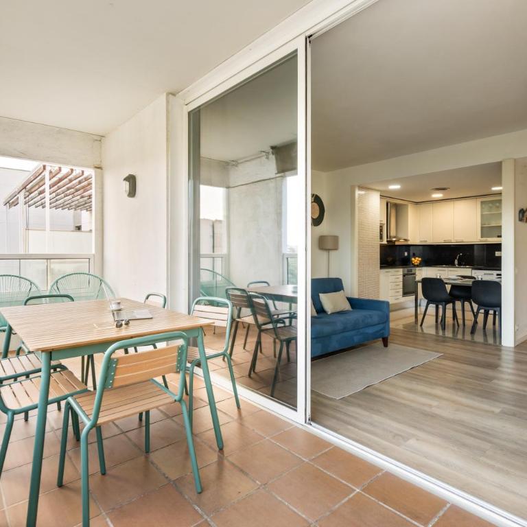 Diagonal Mar 2BR Pool Terrace & Sea View - Apartment - 10