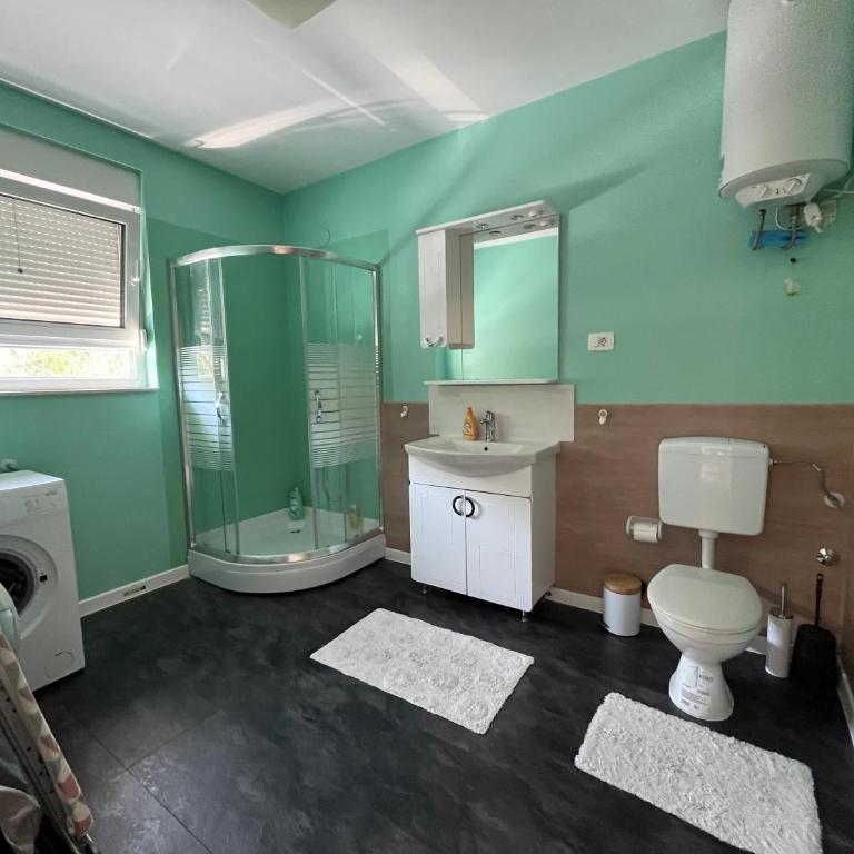 Rayand - Appartement 1 Chambre avec Balcon et Vue sur la Ville - 10