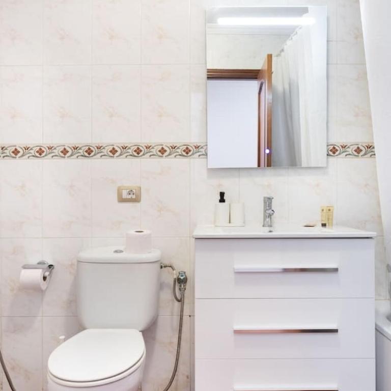 Buho Los Cristianos - Habitación Doble - 1 o 2 camas - 13