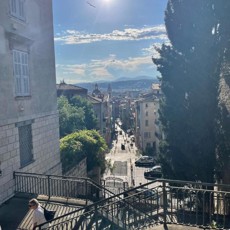 Carré DOrelegant 2 BR - Appartement 2 Chambres - 39