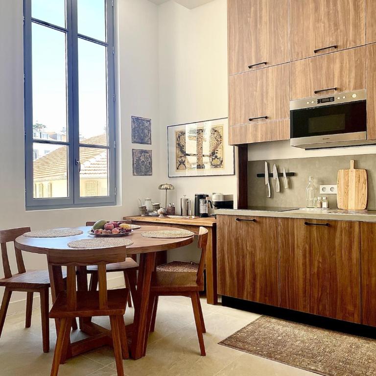 Carré DOrelegant 2 BR - Appartement 2 Chambres - 55