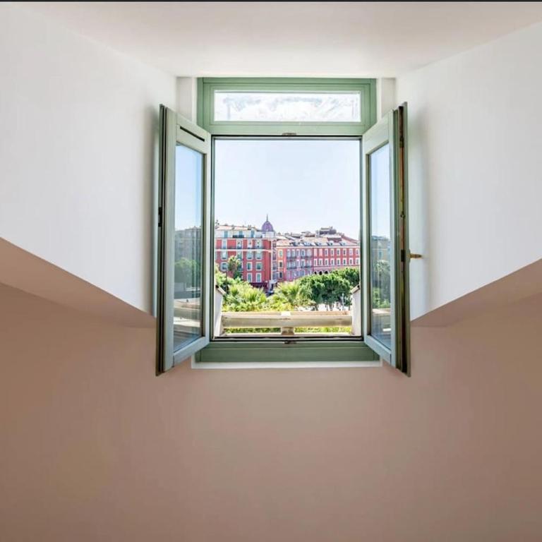 Exceptional location - Appartement 2 Chambres - 19