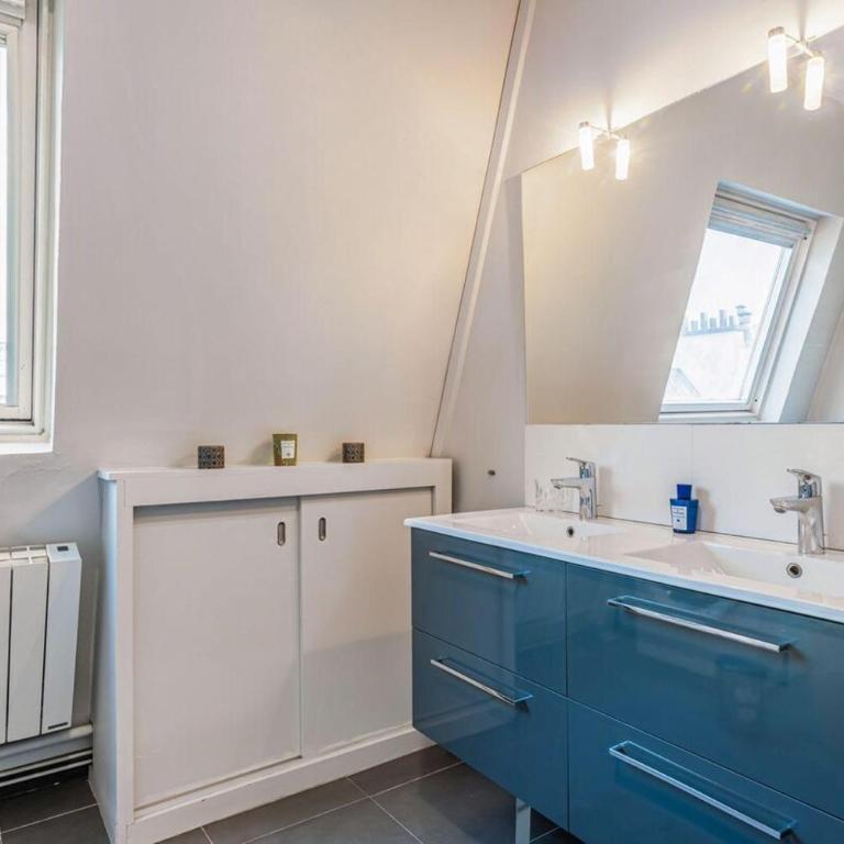 Designer gem overlooking the rooftops - Apartamento de 3 dormitorios - 4