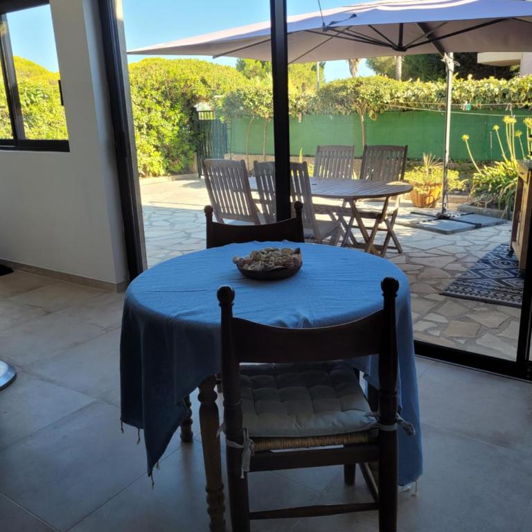 T3 70m2 rénové rdc, 50m plage,climatisé avec grd terrasse l'Argentiére - Appartement 2 Chambres - 27