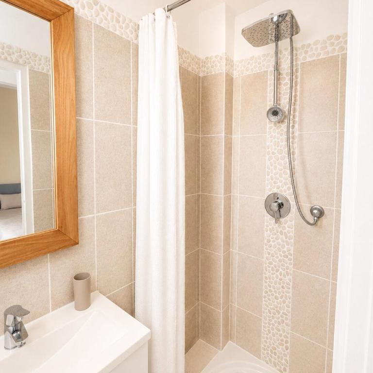 Sea view, beach within walking distance, Juan-les-Pins - Apartment mit 3 Schlafzimmern - 3
