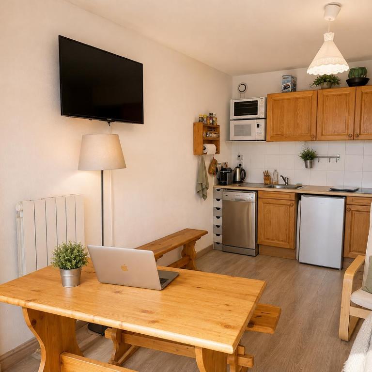 Studio Cabine avec WIFI et vue splendide sur le lac et les montagnes - Estudio con vistas a las montañas - 5