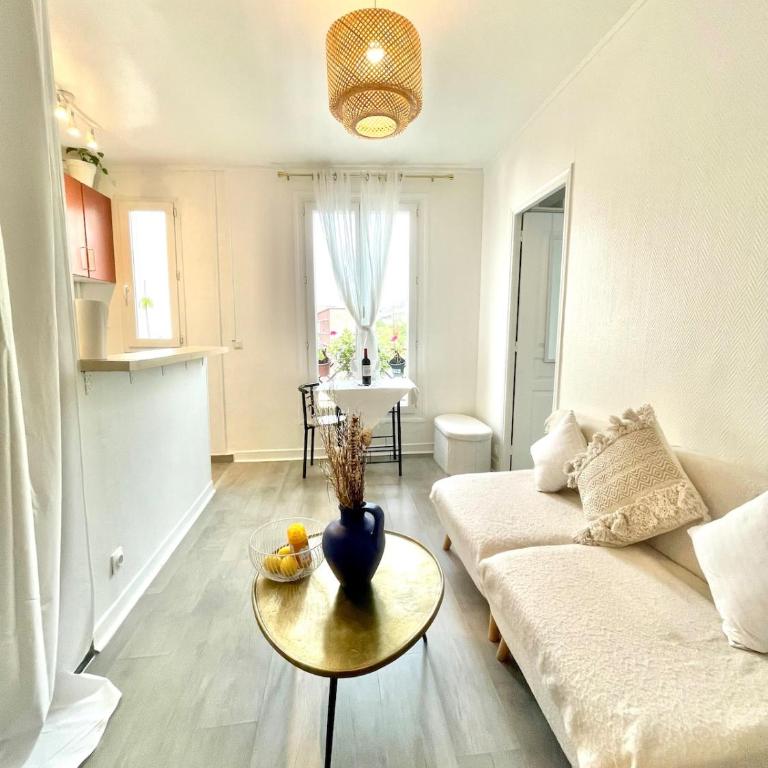 Parisian Apt Montmartre 2 steps métro 4 & 12 - Appartement 1 Chambre - 11