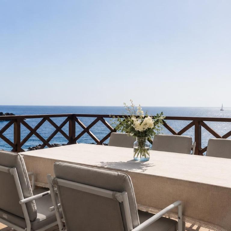 Luxury Oceanfront 3BR Grand Terrace Panoramic Atlantic Views - Apartamento de 3 dormitorios - 1