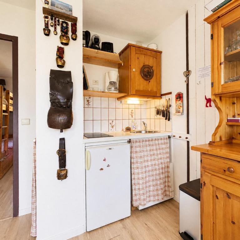 Studio charmant pour 4 pers avec parking à Notre-Dame-de-Bellecombe - FR-1-505-49 - Studio - 12