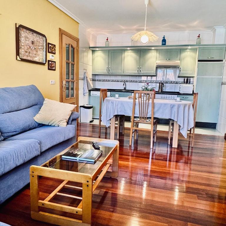 Puerto Chico Beach & Center Apartment - Appartement 2 Chambres - 11