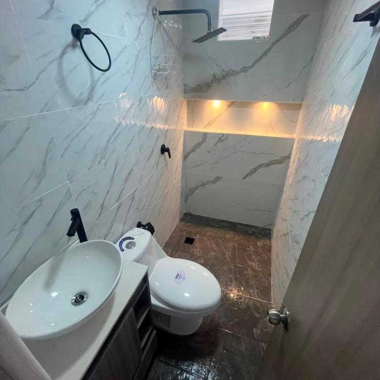 Apartamento Independiente Luz y Confort Ibagué - Two-Bedroom Apartment - 11