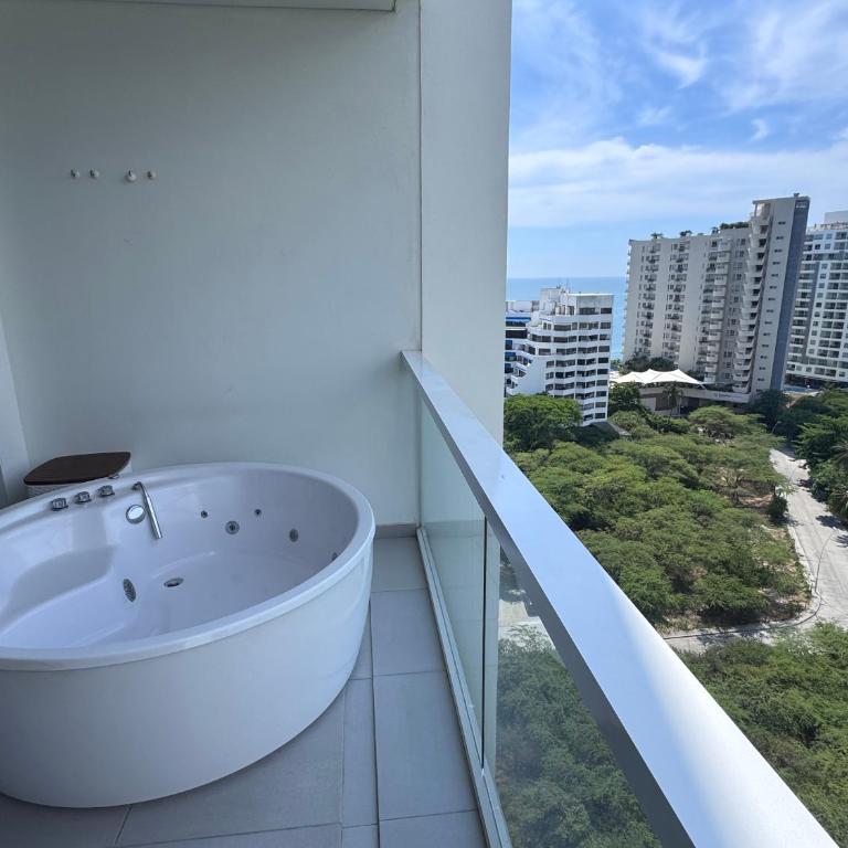 Suite con Jacuzzi y Hermosa Vista al Mar - Apartamento de 1 dormitorio - 41