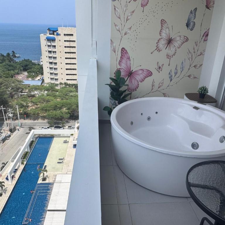 Suite con Jacuzzi y Hermosa Vista al Mar - Apartamento de 1 dormitorio - 30