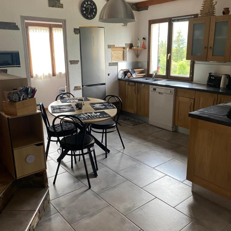 Haut de chalet - Ideal familles avec enfants - proche barcelonnette - Chalet 3 Chambres - 8