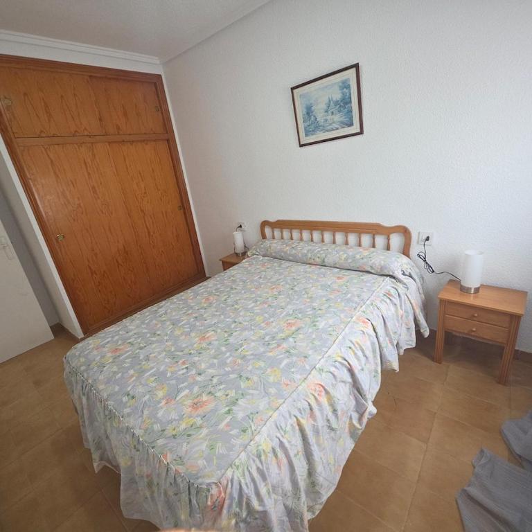 Bungalow in Santa Pola with 4 rooms - Casa de 4 dormitorios - 15
