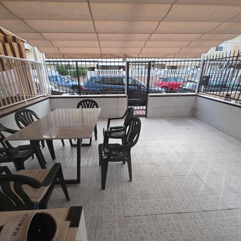 Bungalow in Santa Pola with 4 rooms - Casa de 4 dormitorios - 18