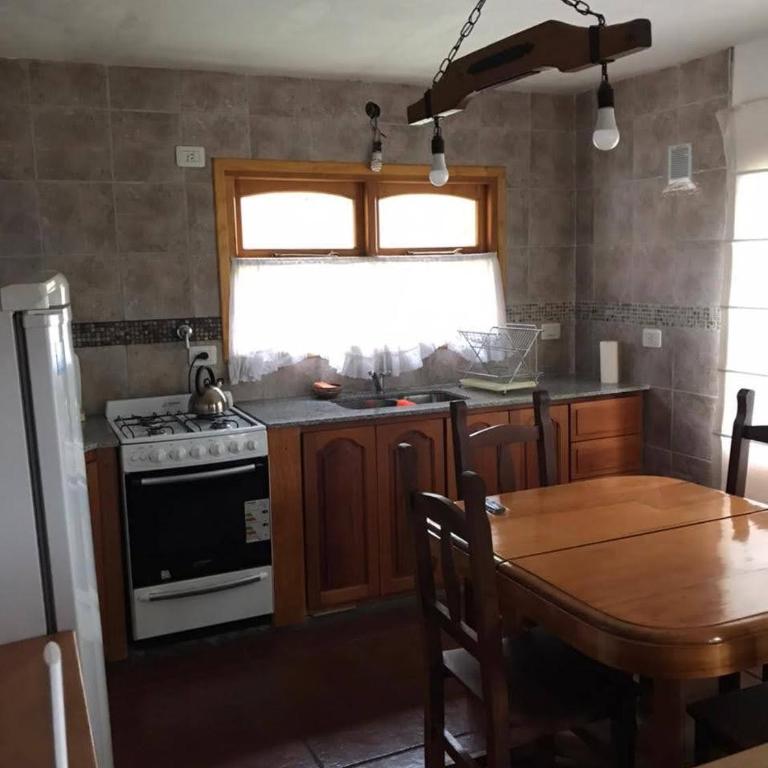 Casa en Junin de los Andes a dos cuadras del rio - Casa de 2 dormitorios - 12