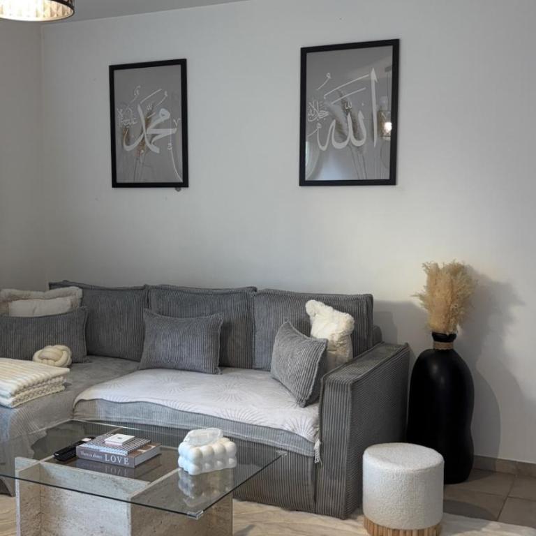 Charming 2 room garden level with garage - Appartamento con 1 Camera da Letto - 1