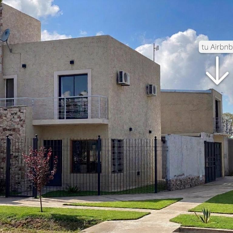 Departamento para 4 Cochera privada y parrilla - Two-Bedroom Apartment - 1