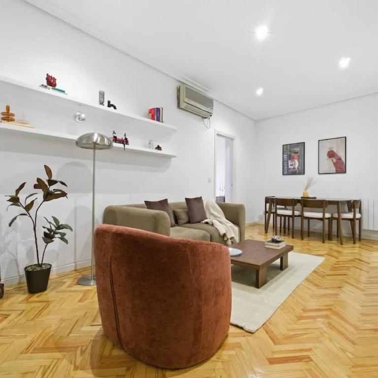 Cozy & Warm Boho Apartment Plaza Mayor La Latina - Appartement - 2