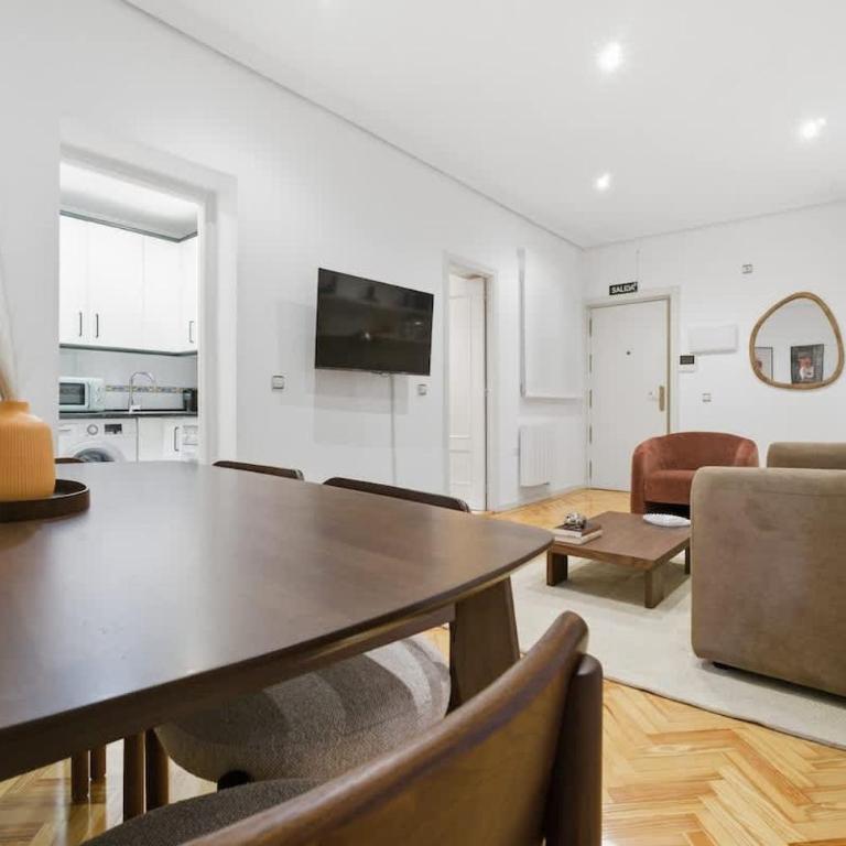 Cozy & Warm Boho Apartment Plaza Mayor La Latina - Appartement - 8