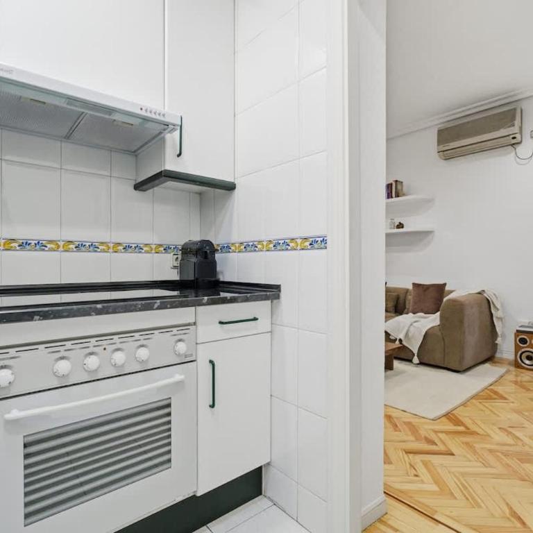 Cozy & Warm Boho Apartment Plaza Mayor La Latina - Appartement - 11