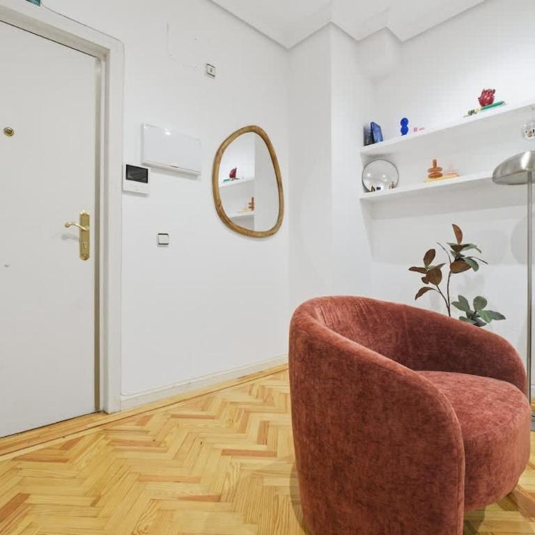 Cozy & Warm Boho Apartment Plaza Mayor La Latina - Appartement - 25