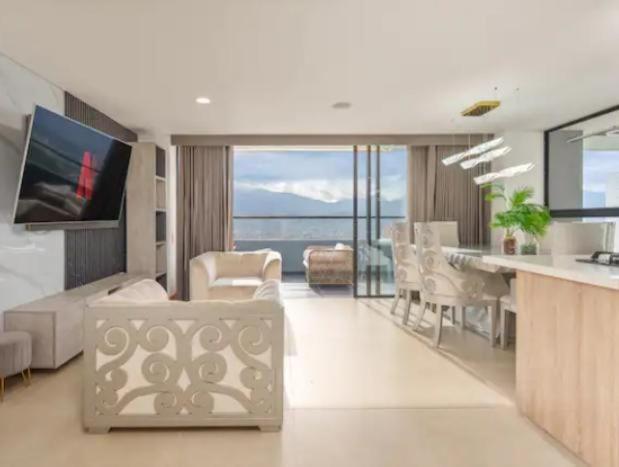 Apartamento de 4 habitaciones, con la mejor vista de Medellin, Palmas - Apartamento - 20