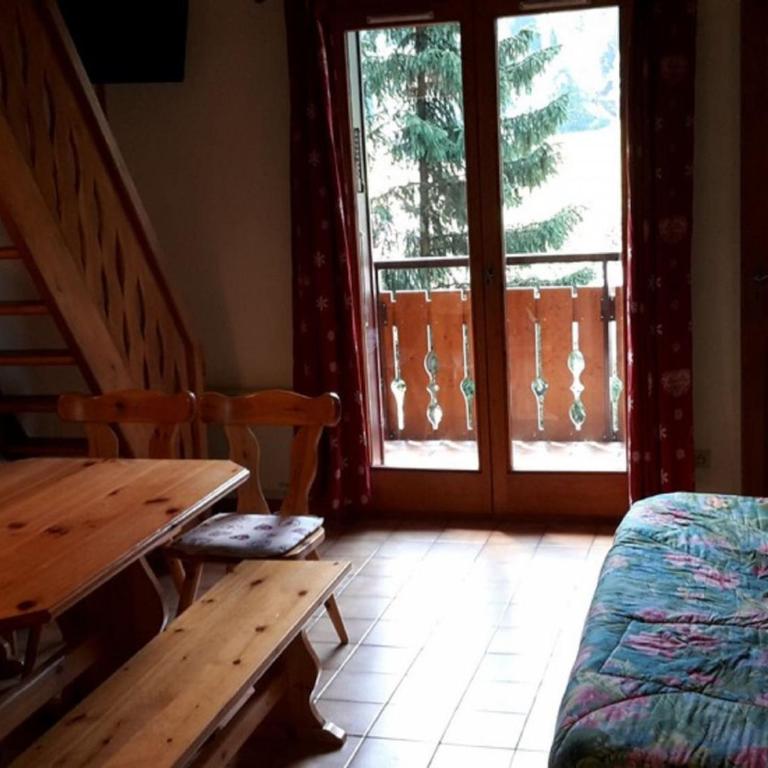 Charmant T2 avec Mezzanine, Balcon et Garage à 600m de la Télécabine du Linga - 5 Pers. - FR-1-676-39 - Appartement - 1
