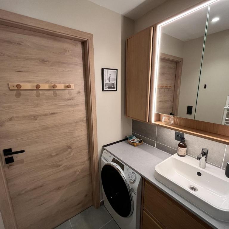 Appartement parking privé - 6 pers. - FR-1-836-82 - Apartment - 21