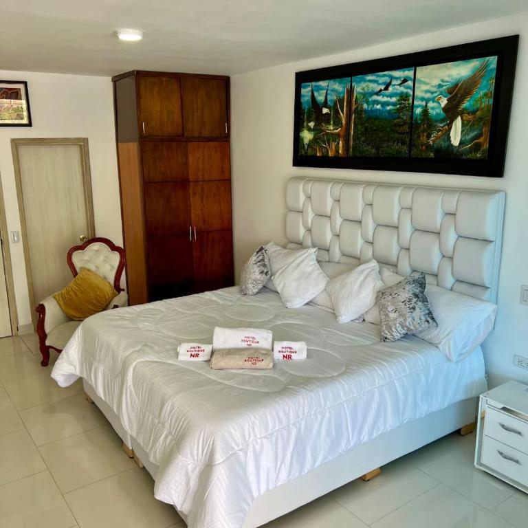 HOTEL BOUTIQUE NR - Habitación Deluxe con cama extragrande - 2