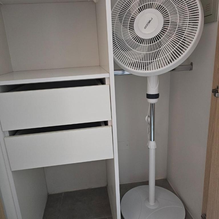 Studio Amplio a pasos de Movistar Arena y Metro - Apartamento de 1 dormitorio - 8