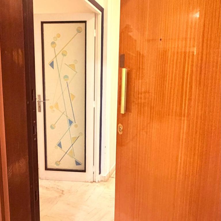 Sea view, Promenade des Anglais, 180 degree balcony, 4 people - Appartement 2 Chambres - 8