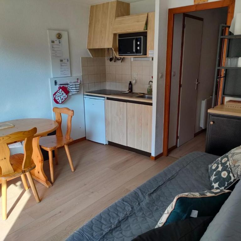Appartement 2 pièces 6 personnes Col du Corbier - Appartement 1 Chambre avec Balcon et Vue sur les Montagnes - 16