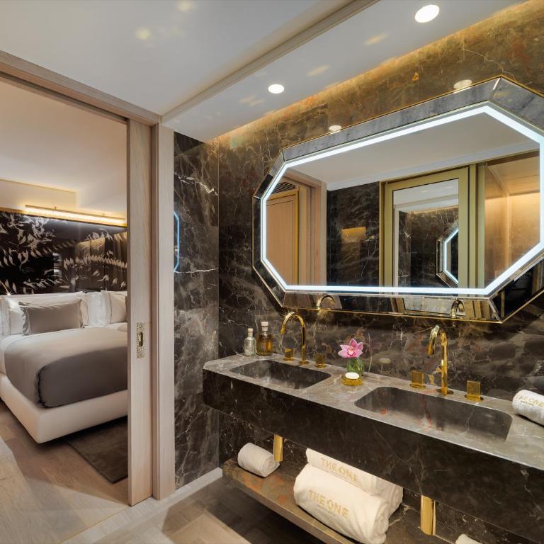 The One Barcelona GL - Double Room - 3