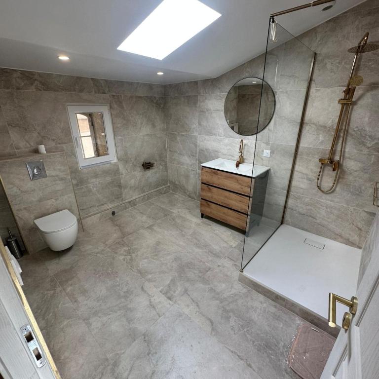 Large renovated apartment in the heart of Beziers - Apartment mit 3 Schlafzimmern - obere Etage - 6