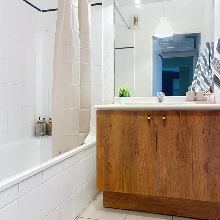 T3 climatisé avec terrasse et parking couvert à Sète - Apartamento de 2 dormitorios - 4